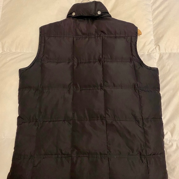 J.Crew Men’s Puffer Vest - Picture 4 of 4